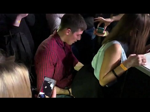 ❤️ Verus sexus in nightclub Russian. XVIII annos Russian puella in ano ac debent futui in nightclub ad nos la.sexvideogif.ru